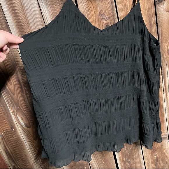 NWT- Gigio USA Whimsigoth Black Sheer Shirred Tank Top Sz Large - Picture 3 of 5